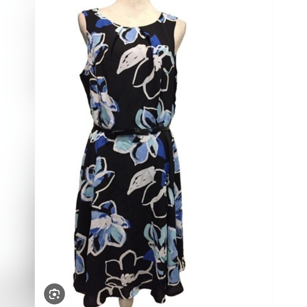 Elle Floral Sleeveless Dress - Black and Blue Size 4